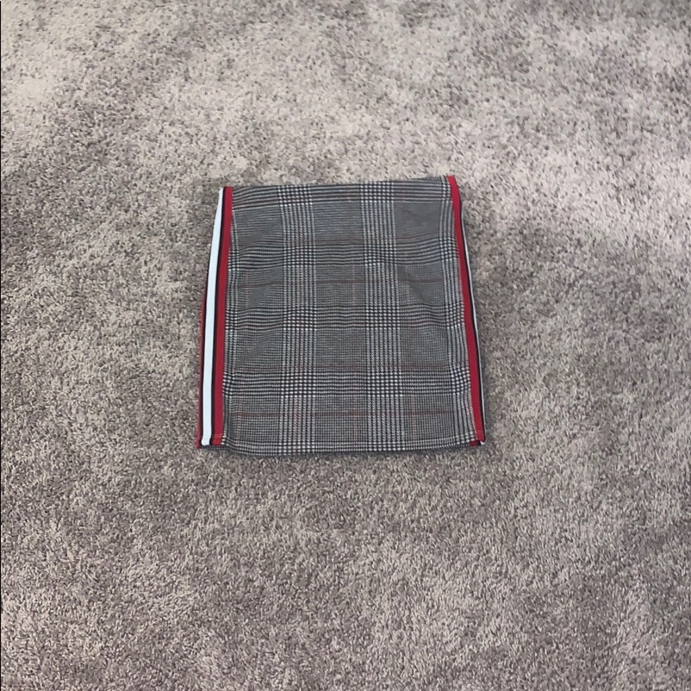 Women skirt